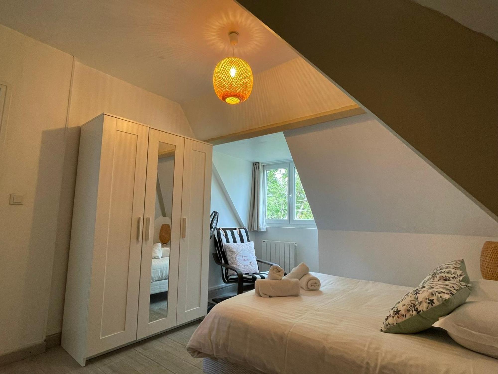 Bed and Breakfast Manoir de la Houlette à Saint-Pierre-du-Vauvray Extérieur photo